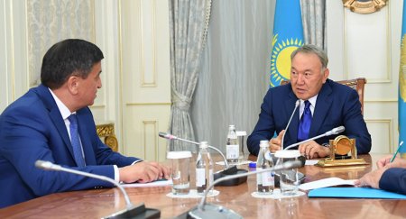 Мемлекет басшысы Қырғыз Республикасының Президенті Сооронбай Жээнбековпен телефон арқылы сөйлесті