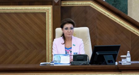 Тоқаев Дариға Назарбаеваның қызметіне қатысты жарлыққа қол қойды