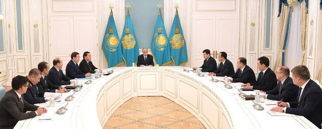 Мемлекет басшысы Алматы маңындағы ұшақ апатына байланысты кеңес өткізді