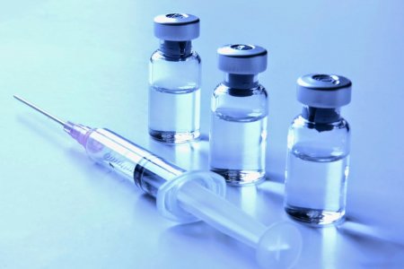 Қазақстанда коронавирусқа қарсы вакцинаның үш түрі бар