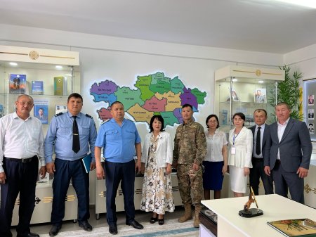 АТА-АНА МІНДЕТІ - БАЛА ТӘРБИЕСІ