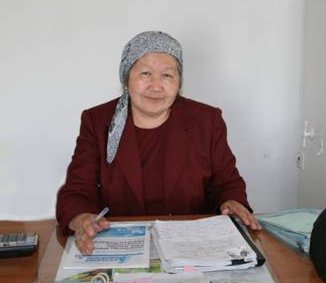 Бір қаламсаппен оқу бітірген