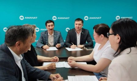 КОМИССИЯ ОТЫРЫСЫНДА ХАТТАМАЛЫҚ ТАПСЫРМАЛАРДЫҢ ОРЫНДАЛУЫ ҚАРАЛДЫ