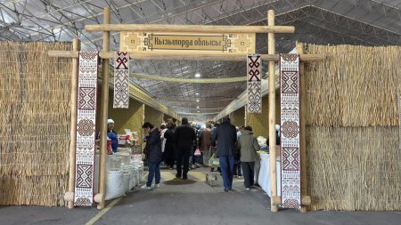 ЕЛОРДА ТӨРІНДЕГІ ЖӘРМЕҢКЕДЕ ҚАРМАҚШЫ АУДАНЫНЫҢ ӨНІМДЕРІ ЖОҒАРЫ СҰРАНЫСҚА ИЕ БОЛДЫ