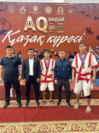 Ауыл спортшылары республикалық турнирде жүлдегер атанды