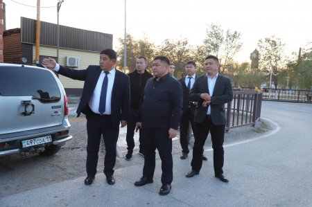 ЖОСАЛЫ КЕНТІНДЕГІ ҚҰРЫЛЫС ЖҰМЫСТАРЫ АУДАН ӘКІМІНІҢ БАҚЫЛАУЫНДА