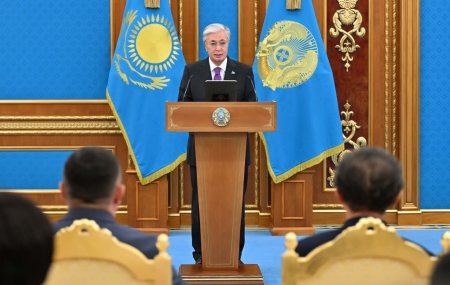ҚЫЗЫЛОРДАЛЫҚ ҒАЛЫМ ПРЕЗИДЕНТТІҢ ҚОЛЫНАН "ПАРАСАТ" ОРДЕНІН АЛДЫ