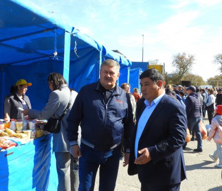 БАЙҚОҢЫРДА ҚАРМАҚШЫ АУДАНЫНЫҢ АУЫЛ ШАРУАШЫЛЫҒЫ ЖӘРМЕҢКЕСІ ӨТТІ