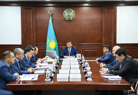 НАШАҚОРЛЫҚТЫҢ АЛДЫН АЛУ ЖӘНЕ ЕСІРТКІГЕ ҚАРСЫ КҮРЕС МӘСЕЛЕЛЕРІ ТАЛҚЫЛАНДЫ