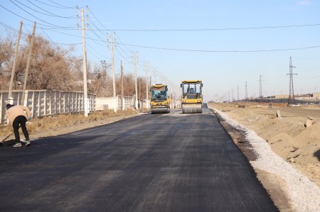 ТӨРЕТАМ КЕНТІНДЕ ЖОЛ ЖӘНЕ АБАТТАНДЫРУ ЖҰМЫСТАРЫ ҚАРҚЫНДЫ ЖҮРГІЗІЛІП ЖАТЫР