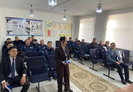 ӘСКЕРИ МІНДЕТТІ ӨТЕУ - ӘР АЗАМАТТЫҢ БОРЫШЫ: АУДАН ТҰРҒЫНДАРЫНА ЗАҢ ТАЛАПТАРЫ ТҮСІНДІРІЛДІ