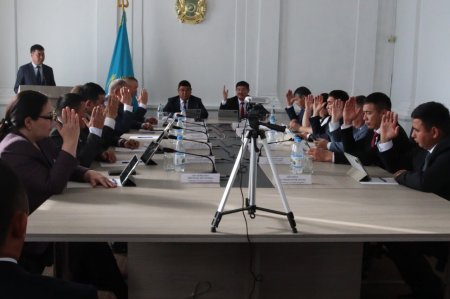 БЮДЖЕТТІК ТҮЗЕТУЛЕР МЕН ӘЛЕУМЕТТІК БАСТАМАЛАР ТАЛҚЫЛАНДЫ