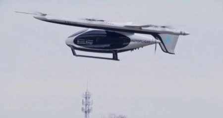 Қытайлық жүк таситын электрлі eVTOL ұшағы қалалар арасында ұшып, сынақтан өтіп жатыр