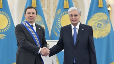 Президент Геннадий Головкинді І дәрежелі «Барыс» орденімен марапаттады