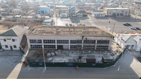 ТӨРЕТАМ КЕНТІНДЕГІ ЖҮРГІЗІЛІП ЖАТҚАН ҚҰРЫЛЫС-ЖӨНДЕУ ЖҰМЫСТАРЫНА БАҚЫЛАУ ЖҮРГІЗІЛДІ