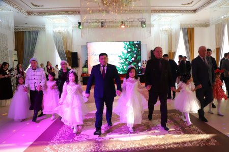 ШАТТЫҚ ПЕН ҚУАНЫШҚА ТОЛЫ ЖАҢА ЖЫЛДЫҚ КЕШ