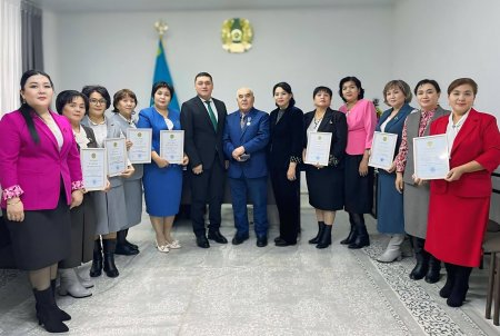 ЖАҢА ЖЫЛ ҚАРСАҢЫНДАҒЫ МАРАПАТ – ЖЕМІСТІ ЕҢБЕКТІҢ БАҒАСЫ