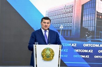 Қызылордада мәдениет саласының қызметкерлеріне тұрғын үй салынып, 40 пәтер табысталды