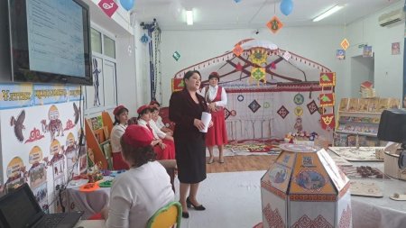 "ҰЛТТЫҚ МҰРА" ПАРТИЯЛЫҚ ЖОБАСЫ АЯСЫНДА ҚОЛӨНЕР КӨРМЕСІ ҰЙЫМДАСТЫРЫЛДЫ