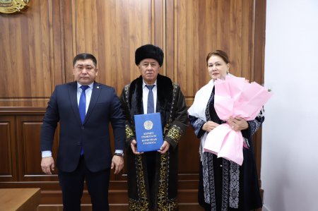 ҰСТАЗҒА ҚҰРМЕТ – ҰРПАҚҚА ҮЛГІ