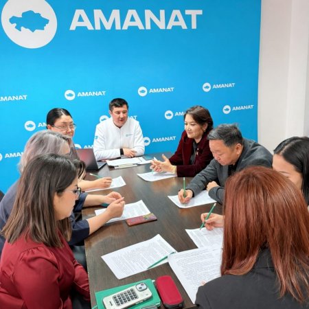 БАСТАУЫШ ПАРТИЯ ҰЙЫМДАРЫНЫҢ ТӨРАҒАЛАРЫМЕН АЛДАҒЫ ЖҰМЫСТАР ПЫСЫҚТАЛДЫ