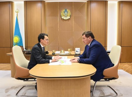 АЙМАҚ БАСШЫСЫ «ҚАЗАҚТЕЛЕКОМ» АҚ БАСҚАРМА ТӨРАҒАСЫМЕН КЕЗДЕСТІ