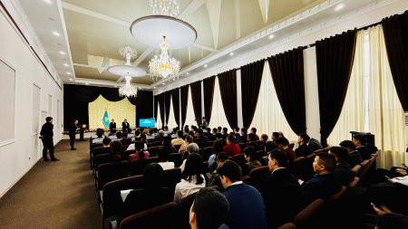 ЖАҢА КОНСТИТУЦИЯ ЖОБАСЫНЫҢ МАЗМҰНЫ ТҮСІНДІРІЛДІ