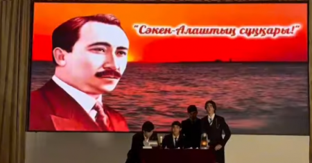 ӨНЕР — ТӘРБИЕ БЕСІГІ: МЕКТЕП ТЕАТРЫНЫҢ ШҰҒЫЛАСЫ ШУАҚ ШАШҚАН КҮН