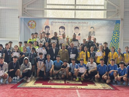 МЕКТЕП ОҚУШЫЛАРЫНЫҢ ДӘСТҮРЛІ СПАРТАКИАДАСЫ ӨЗ МӘРЕСІНЕ ЖЕТТІ