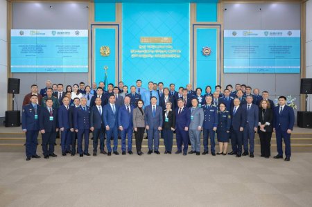 Конституциялық реформа контекстіндегі «Заң мен тәртіп» қағидаты