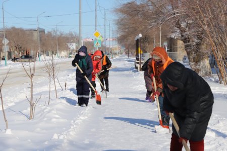 АУДАН АУМАҒЫН ҚАРДАН ТАЗАРТУ ЖҰМЫСТАРЫ ЖҮРГІЗІЛУДЕ