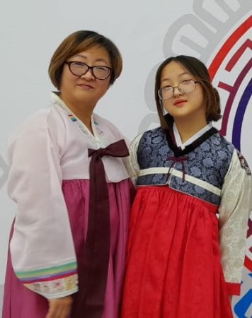 ҚАЗАҚ ЖЕРІН ТУҒАН ЕТКЕН ОТБАСЫ