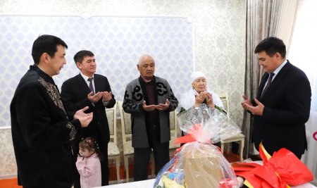 АҚ ЖАУЛЫҚТЫ АНАЛАРДЫ АРДАҚТАУ - ІЗГІ ДӘСТҮР