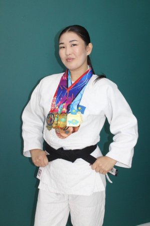 СПОРТТА БЕЛЕСІ БИІК ҚАЙСАР ҚЫЗ