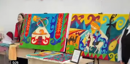 «АЛТЫН ҚАЗЫНА» КӨРКЕМ ЖӘНЕ СӘНДІК - ҚОЛДАНБАЛЫ ӨНЕР РЕСПУБЛИКАЛЫҚ КӨРМЕ БАЙҚАУЫНЫҢ АУДАНДЫҚ КЕЗЕҢІ ӨТТІ