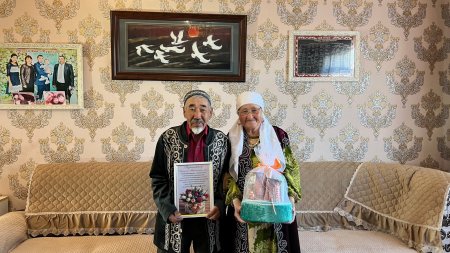 60 ЖЫЛ БІРГЕ: ӨНЕГЕЛІ ӨМІР ӨРНЕГІ