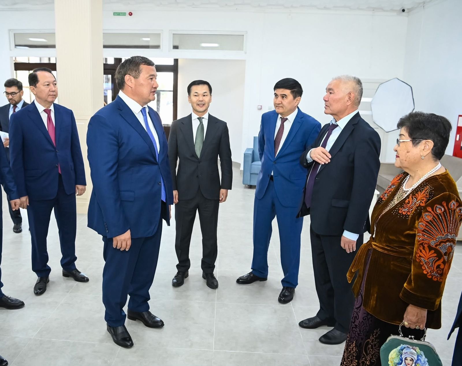 Облыс әкімі «QYZYLORDA» телеарнасының жұмысымен танысты