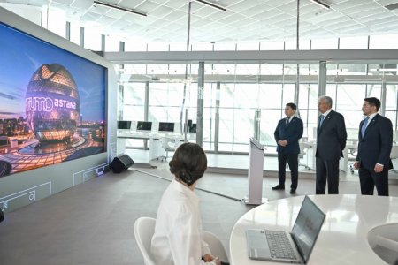 Мемлекет басшысы Alem.ai халықаралық жасанды интеллект орталығына барды