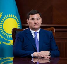 Президент Жарлығы: Нұрлыбек Нәлібаев жаңа қызметке келді