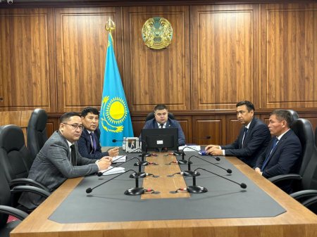 МЕМЛЕКЕТТІК ҚЫЗМЕТТЕ ӘДЕП ҚАҒИДАТТАРЫН САҚТАУ МӘСЕЛЕСІ ТАЛҚЫЛАНДЫ