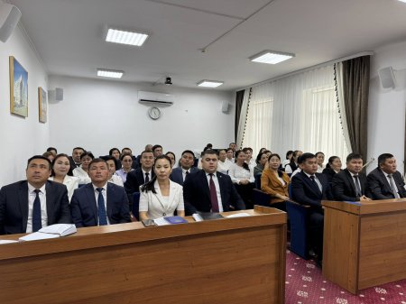МЕМЛЕКЕТТІК ҚЫЗМЕТ ТУРАЛЫ ЖАҢА ЗАҢ ТАЛАПТАРЫ ТАЛҚЫЛАНДЫ