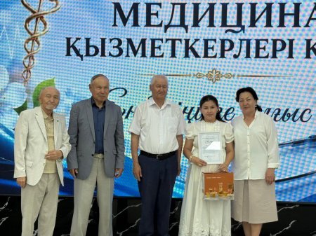 АБЗАЛ ЖАНДАРҒА ҚҰРМЕТ КӨРСЕТТІ