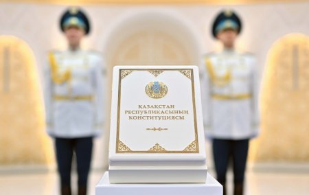 Президент қазақстандықтарды Жаңа Конституцияның заңды күшіне енуімен құттықтады