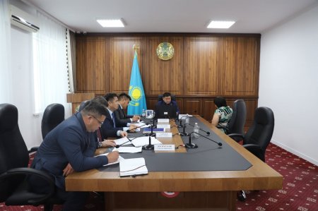 ҚАРМАҚШЫ АУДАНЫ ӘКІМІ ЖЕКЕ ҚАБЫЛДАУ ӨТКІЗДІ