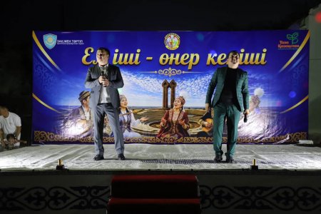 «ЕЛ ІШІ - ӨНЕР КЕНІШІ» ТӨРЕТАМ КЕНТІНДЕ ЖАЛҒАСТЫ