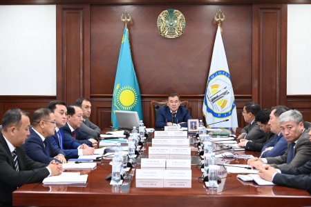 ЖҰМЫСШЫ КӘСІПТЕРІ БОЙЫНША КАДР ДАЯРЛАУ МӘСЕЛЕЛЕРІ ҚАРАЛДЫ