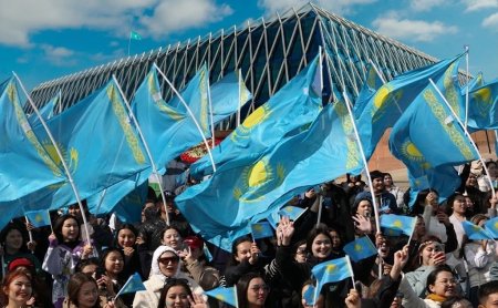 Қазақстандықтардың 79,3%-ы елдегі ахуалды қолайлы немесе тұрақты деп бағалайды