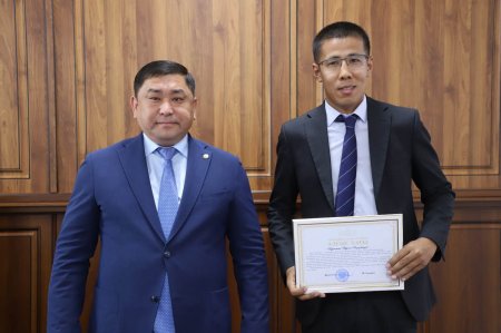 САНИТАРИЯЛЫҚ-ЭПИДЕМИОЛОГИЯЛЫҚ ҚЫЗМЕТ МАМАНДАРЫНА ҚҰРМЕТ КӨРСЕТІЛДІ