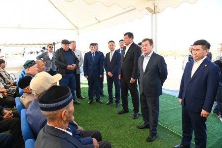 АЙМАҚ БАСШЫСЫ БӘЙГЕҚҰМ ЖӘНЕ ЕҢБЕКШІ АУЫЛДАРЫНЫҢ ТҰРҒЫНДАРЫМЕН КЕЗДЕСТІ