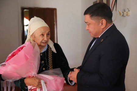 ҰСТАЗҒА ҚҰРМЕТ - ҰРПАҚҚА ӨНЕГЕ